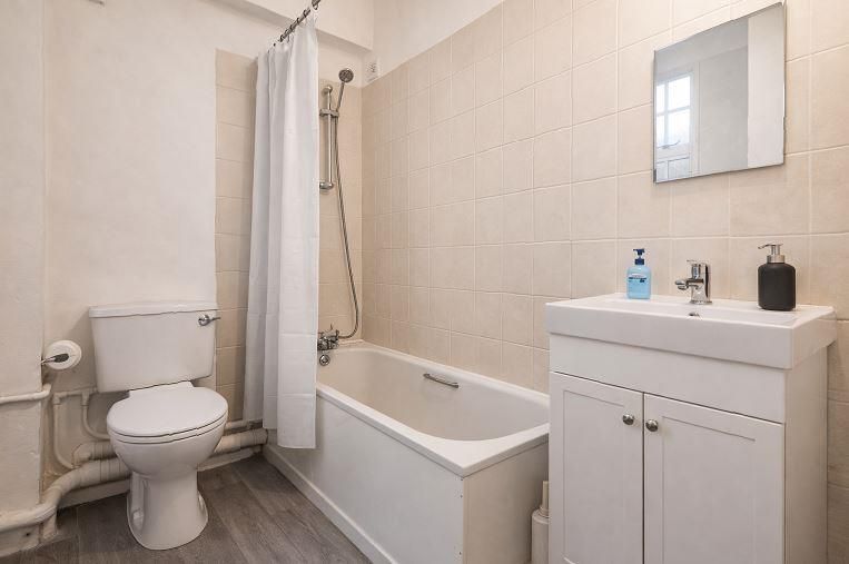 Property photo 3 of 4 C.Jpg