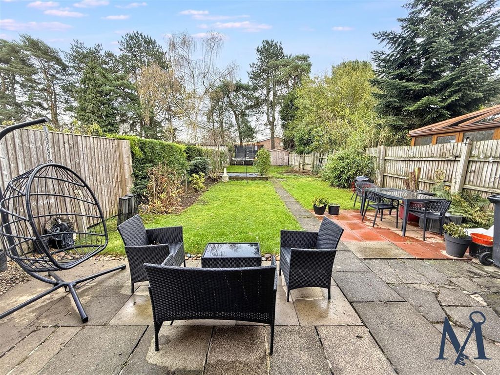 Property photo 2 of 18 Rear Garden