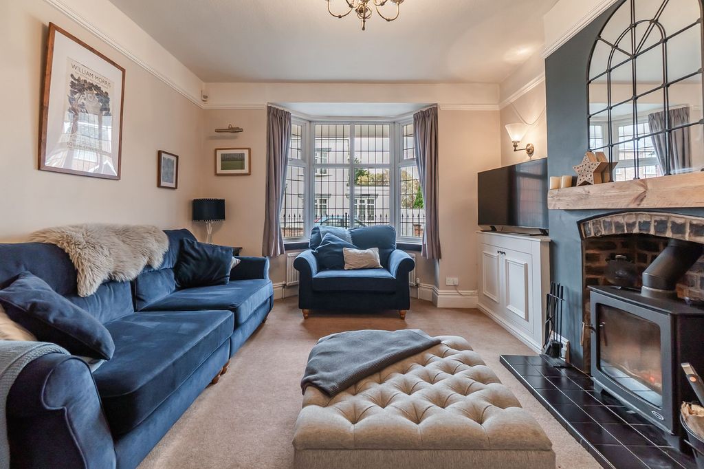 Property photo 3 of 62