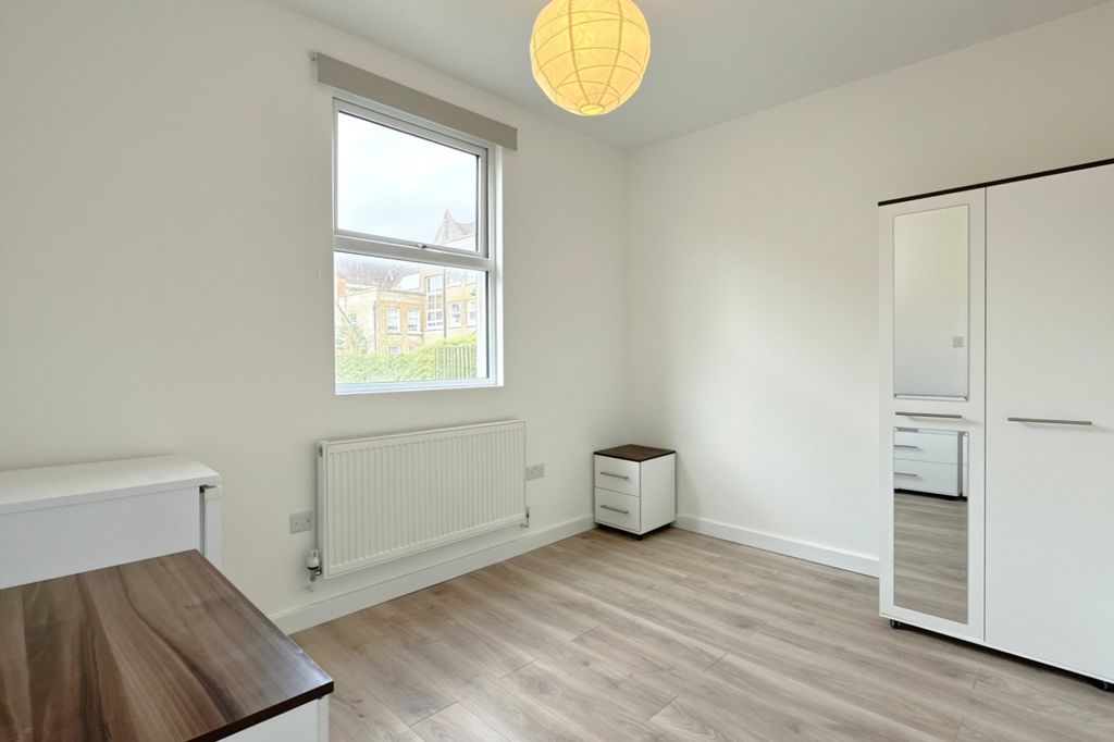 Property photo 1 of 16 Picture No. 34