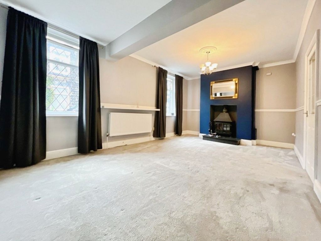 Property photo 2 of 22 Pbox-Img.Jpg
