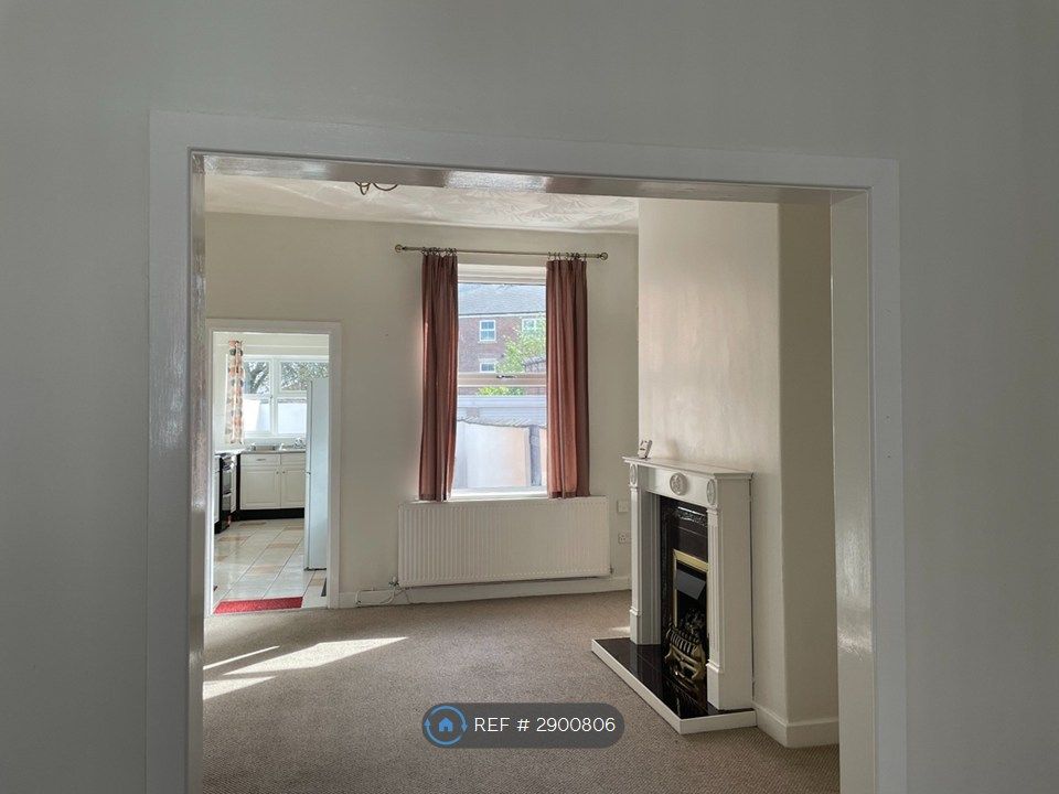 Property photo 3 of 35