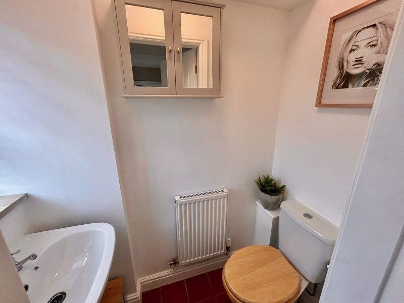Property photo 3 of 13 Photo 8