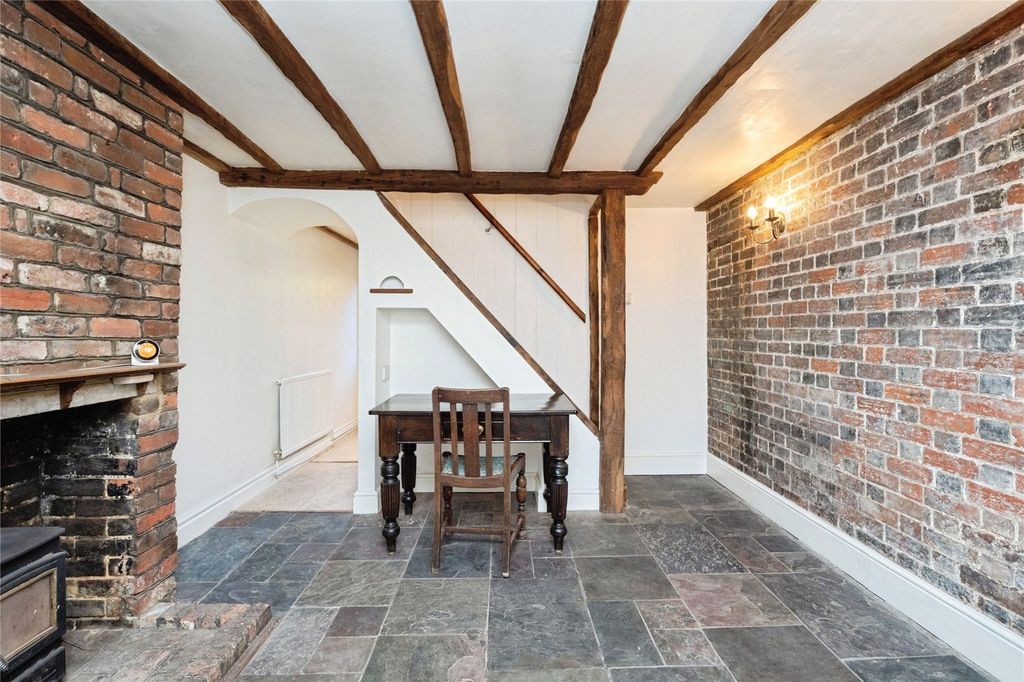 Property photo 2 of 17 Living Room