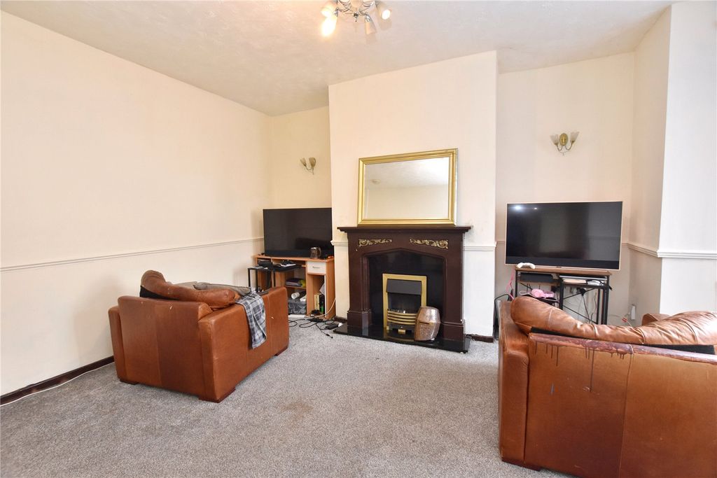 Property photo 3 of 14 Picture No. 26