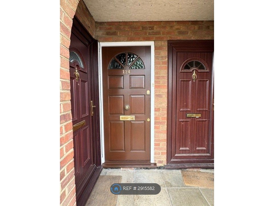 Property photo 3 of 35
