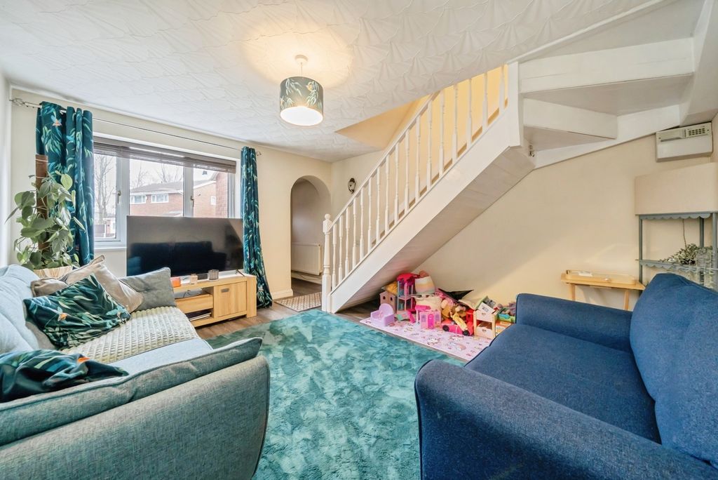 Property photo 3 of 14 Pbox-Img.Jpg