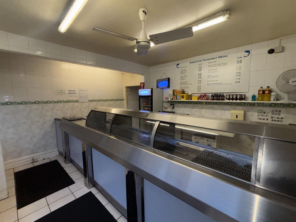 Property photo 2 of 7 Photo 1