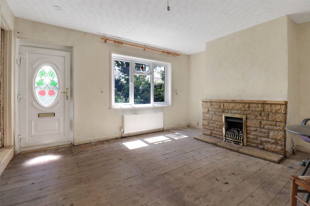 Property photo 3 of 11 Picture No. 06