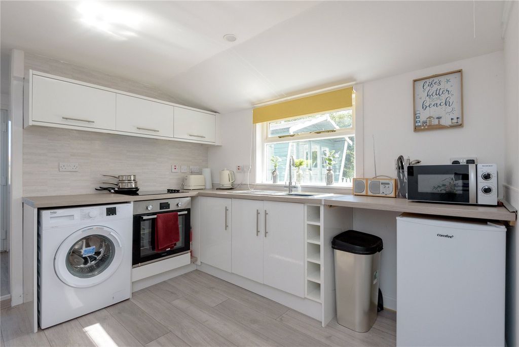Additional image 7 of 2 bed bungalow for sale3 Chalet, Back Road, Belhaven, Dunbar, East Lothian EH42