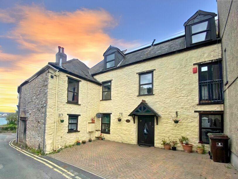 Property photo 1 of 69