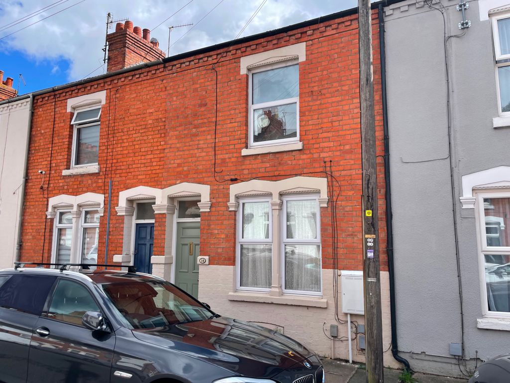 Property photo 1 of 7