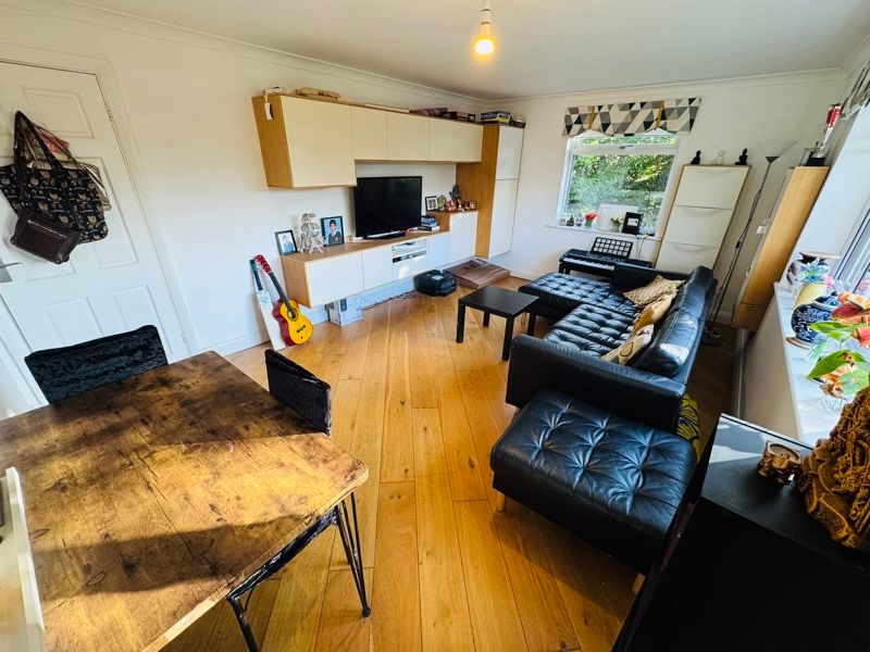 Property photo 3 of 15 Photo 15