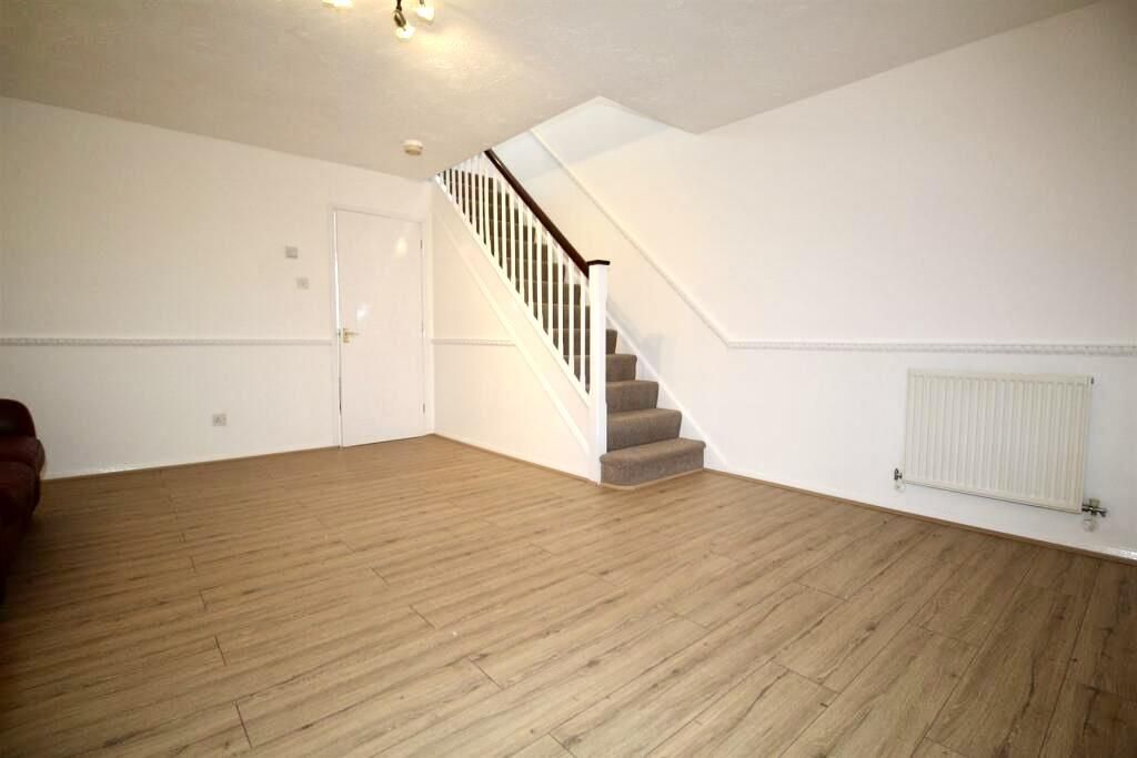 Property photo 2 of 13 Img_3924.Jpeg