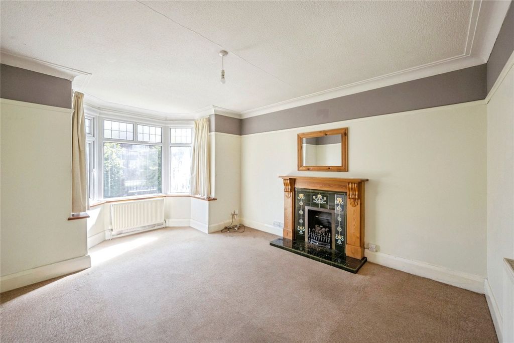 Property photo 2 of 19 Living Room