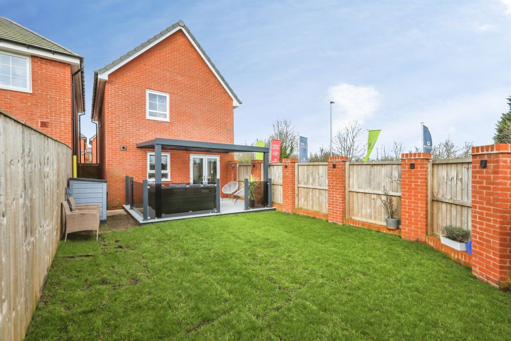 Property photo 2 of 18