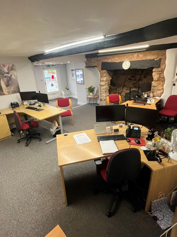 Property photo 2 of 4 Photo 1