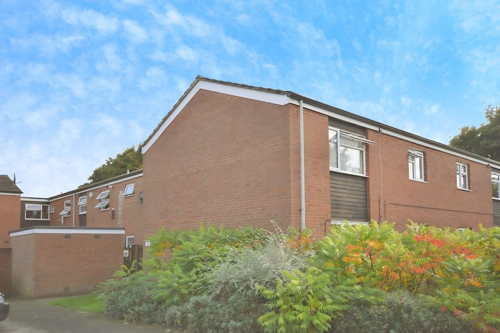 Property photo 1 of 5