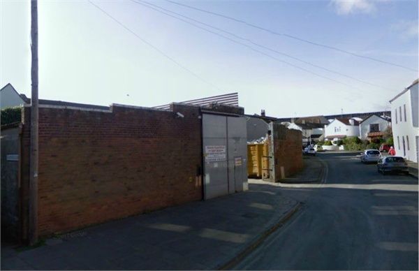 Property photo 3 of 7
