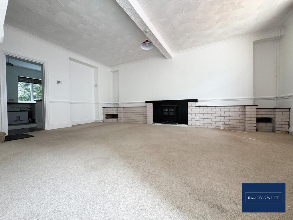 Property photo 3 of 10 Photo 3