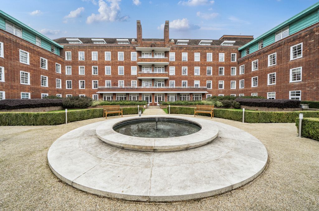 Property photo 3 of 12 1417781-1-6995d03...