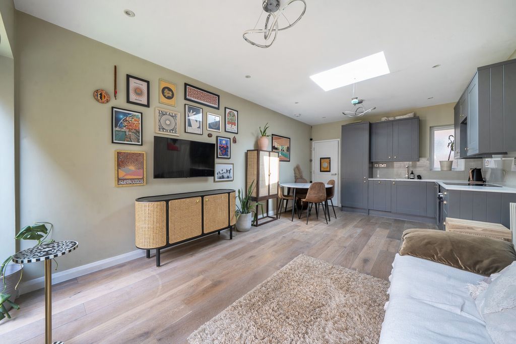 Property photo 2 of 20 1512917 (16).Jpg