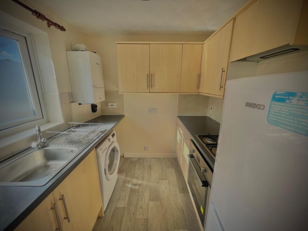 Property photo 3 of 7 Photo-2025-07-02-13-10-55