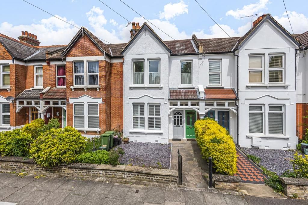 Property photo 1 of 1