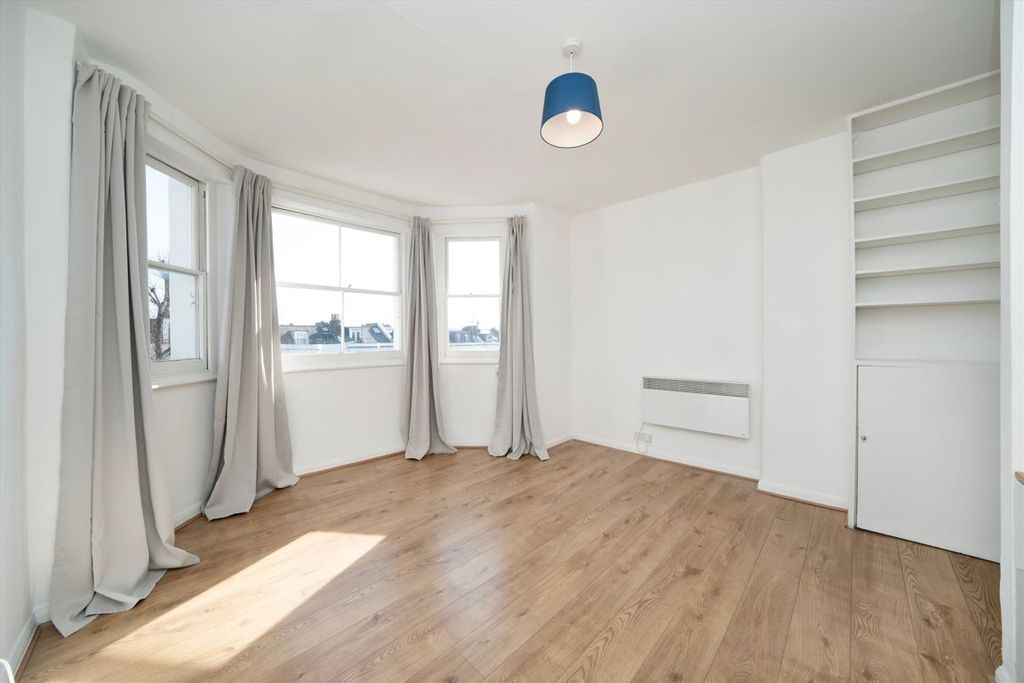 Property photo 2 of 4