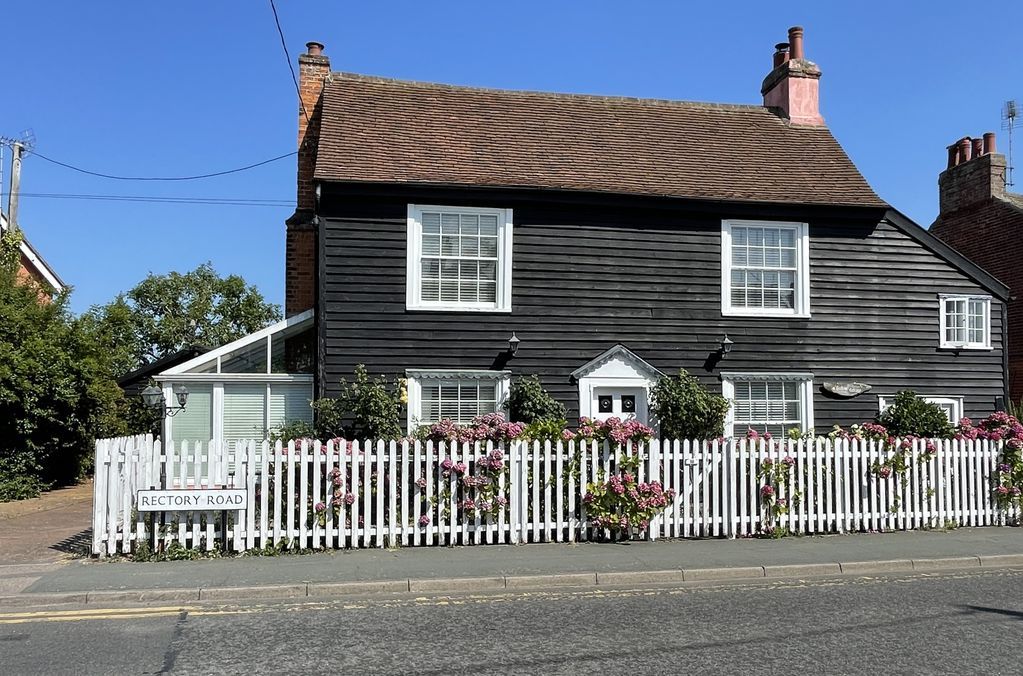 Property photo 1 of 22 Rectory Road