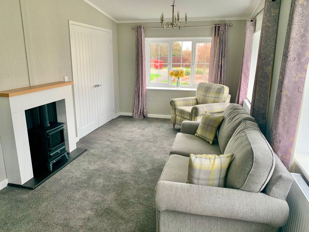 Property photo 2 of 14 Picture No. 03