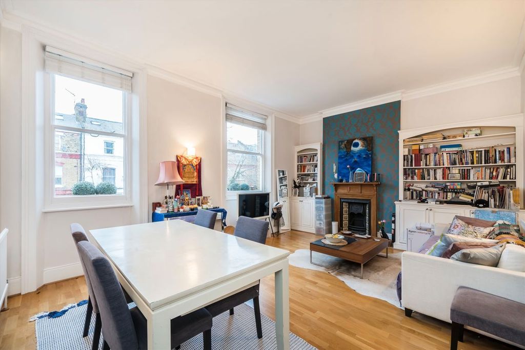 Property photo 2 of 5