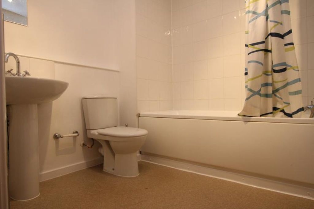 Property photo 2 of 4