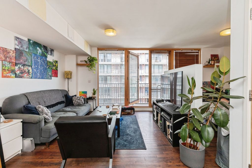 Property photo 1 of 15 Photo