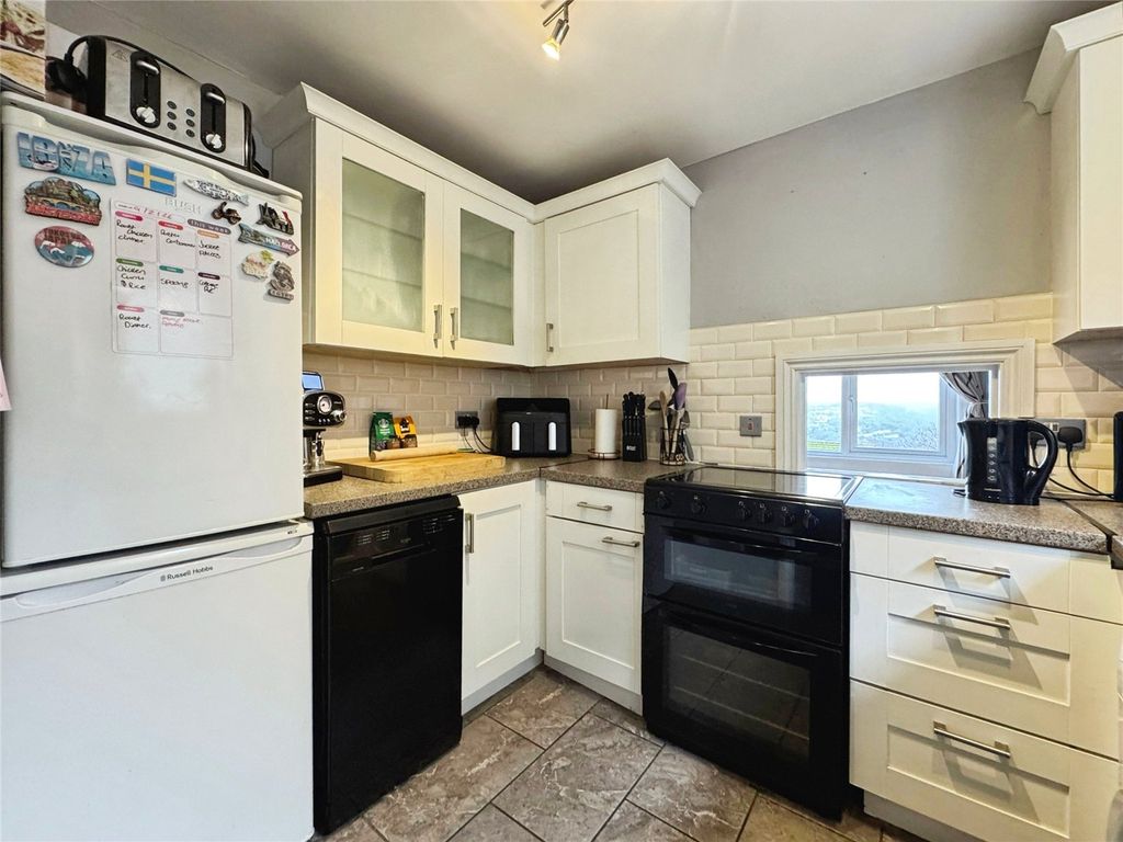 Additional image 11 of 2 bed flat for saleSunrising, Looe, Cornwall PL13
