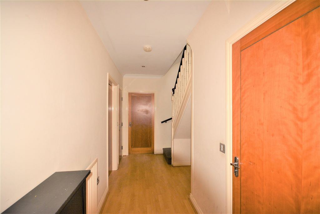 Property photo 2 of 16 Hall