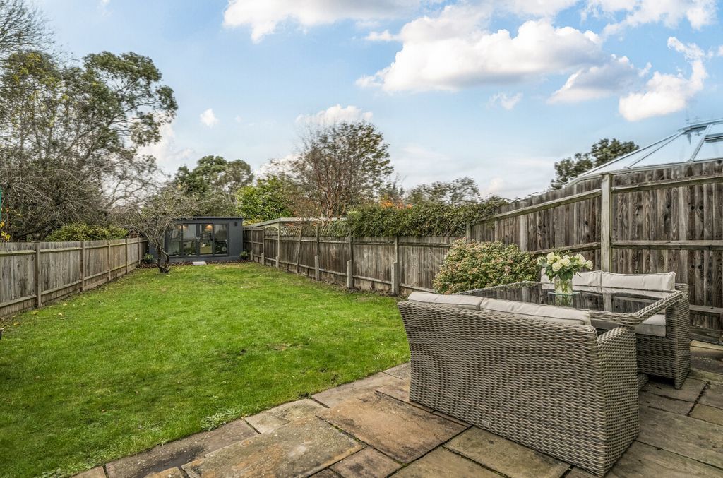 Property photo 3 of 25 1376684-5-69132c9...