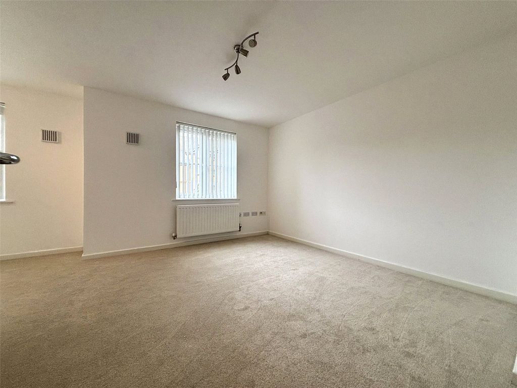 Property photo 2 of 12 Picture No. 12