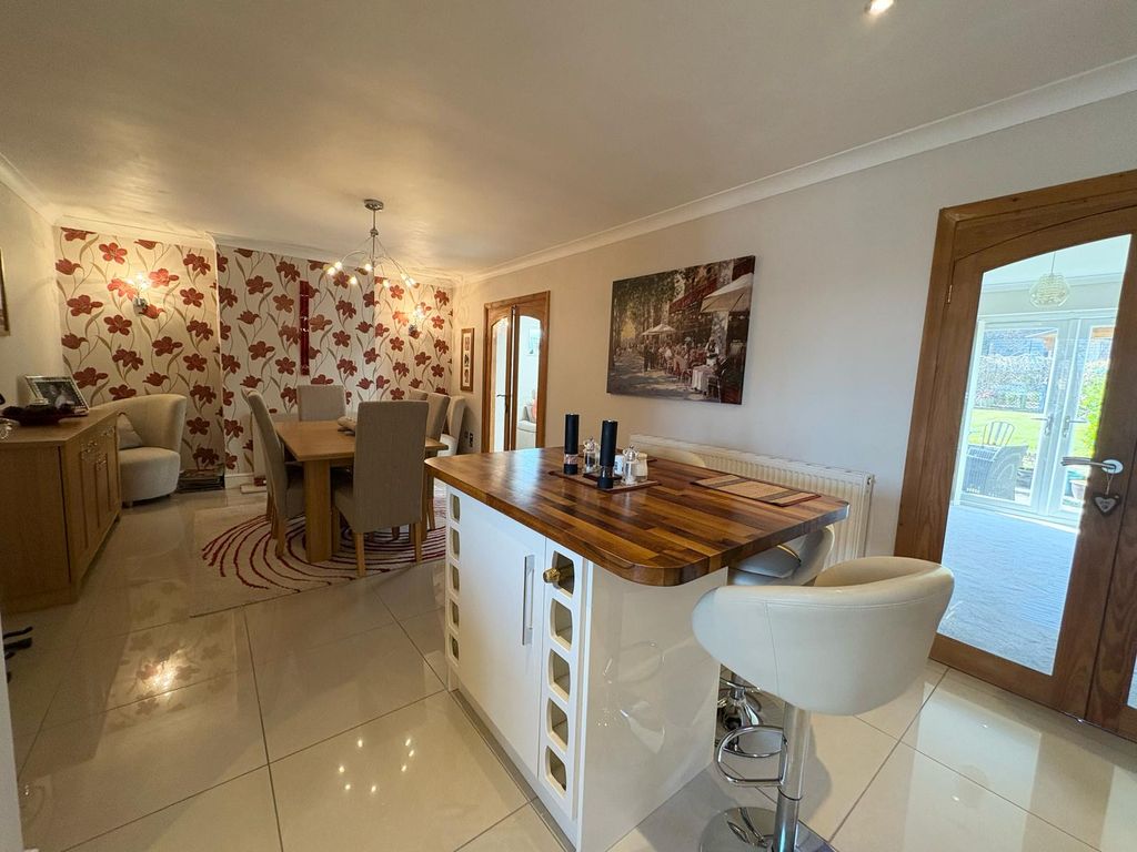 Property photo 3 of 24 Breakfast Bar And Dining Area
