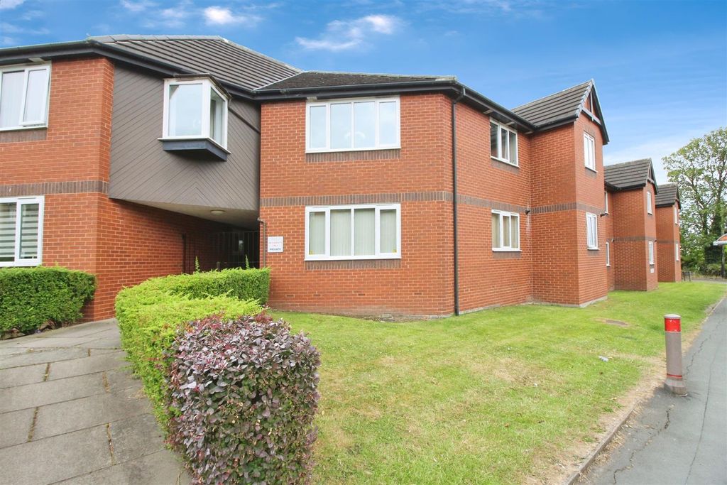 Property photo 1 of 6 Outside