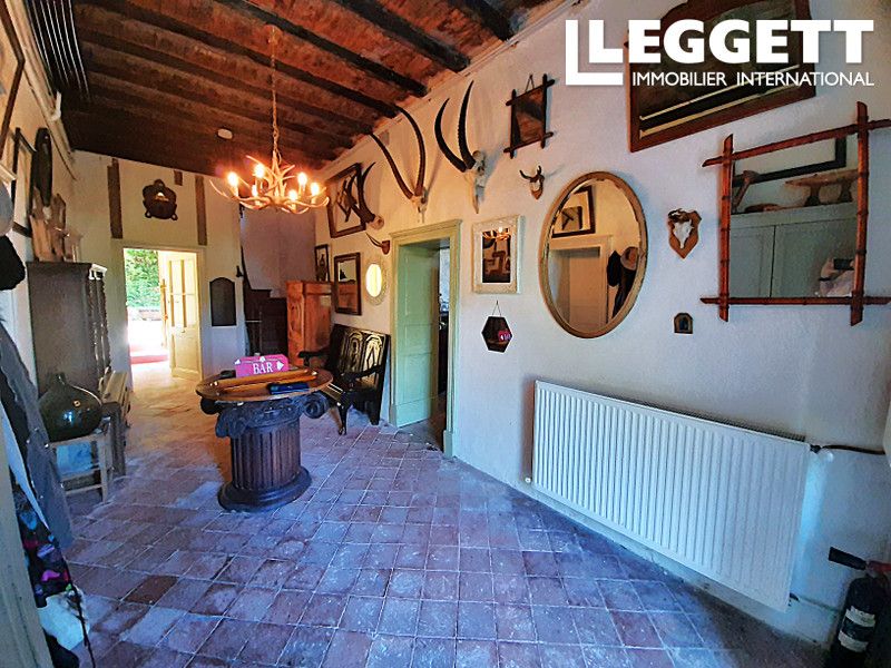 Property photo 3 of 10