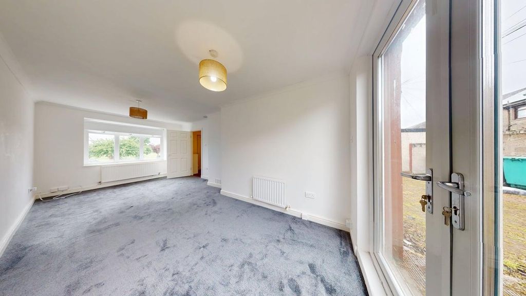 Property photo 3 of 10 161-Rannoch-Drive-06172026_131428.Jpg