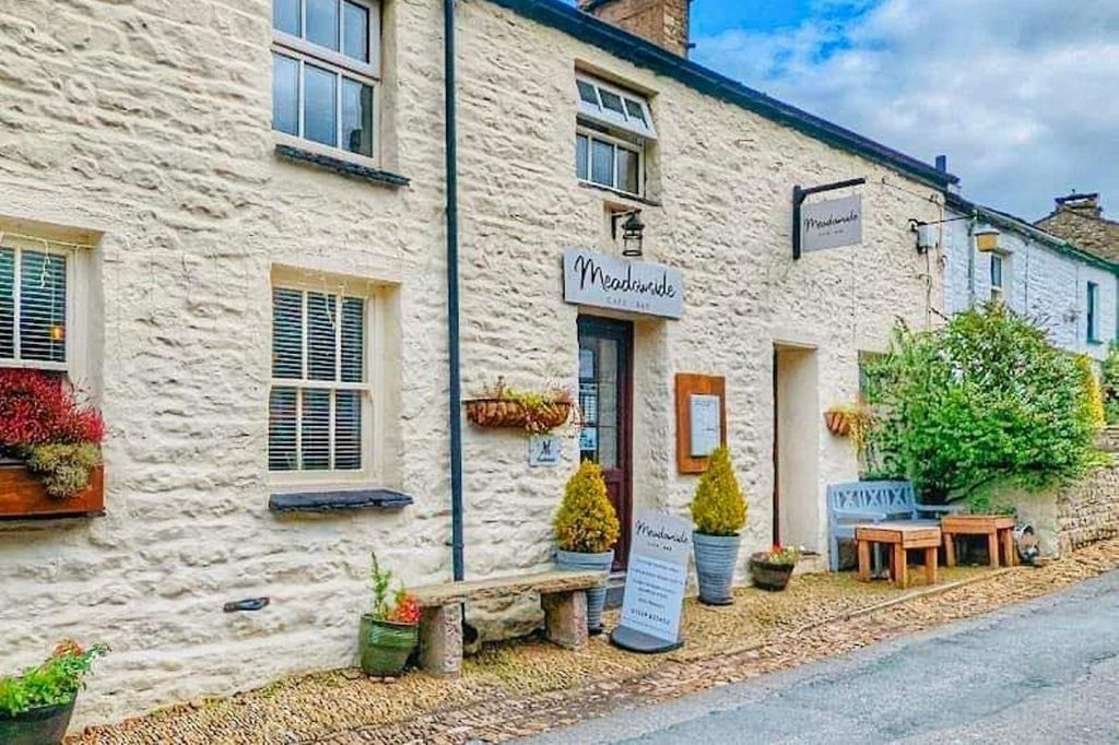 Property photo 1 of 7