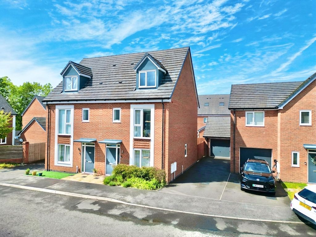 Property photo 1 of 28
