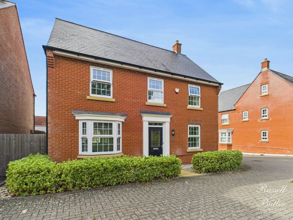 Property photo 1 of 26 Cam02127G0-Pr0333-Still039