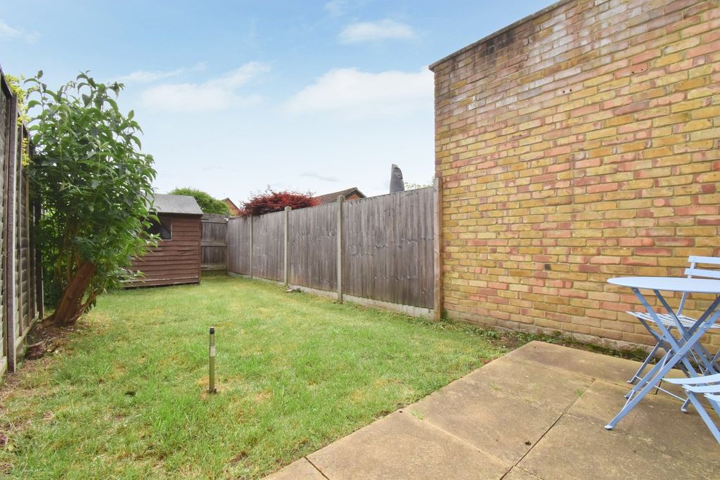 Property photo 2 of 7
