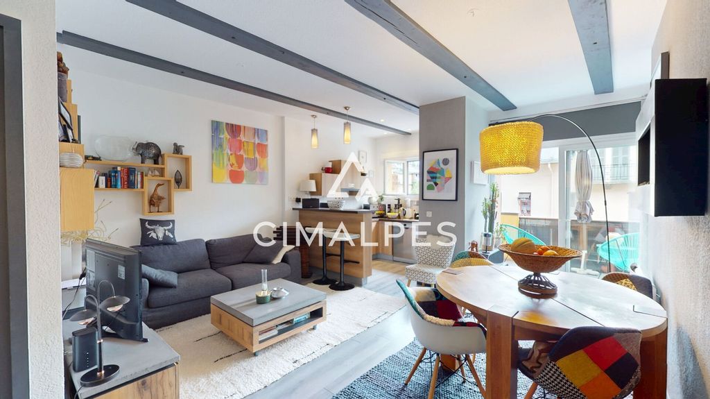 Property photo 1 of 9 Apartment - 2 Bedrooms - Village Center