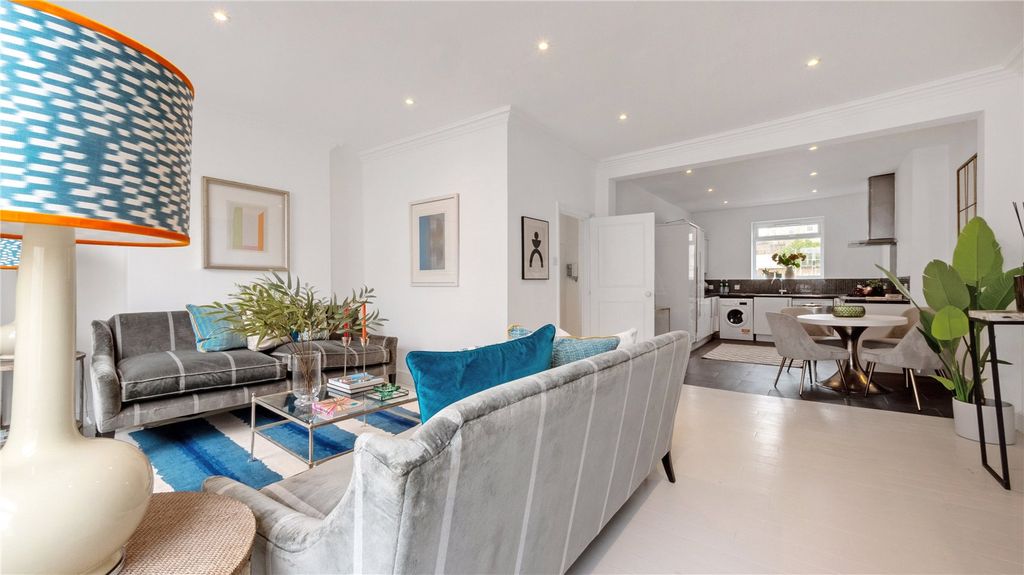 Property photo 2 of 14 Picture No. 01