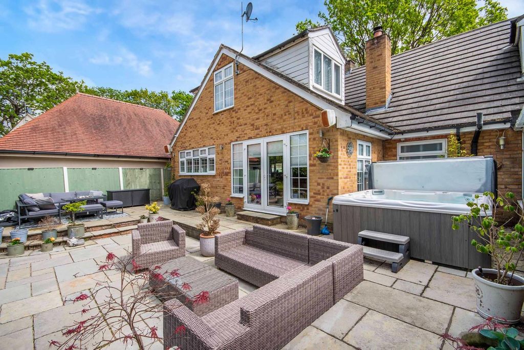 Additional image 26 of 5 bed detached house for salePlantation Avenue, Bessacarr, Doncaster DN4