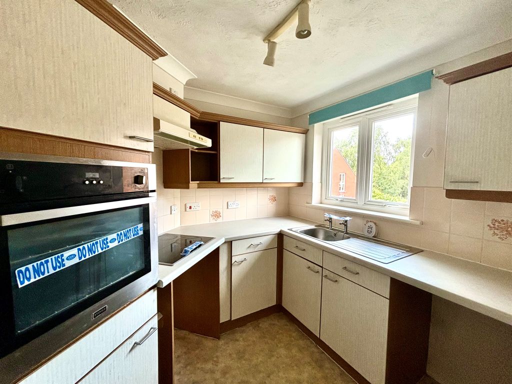 Property photo 3 of 5